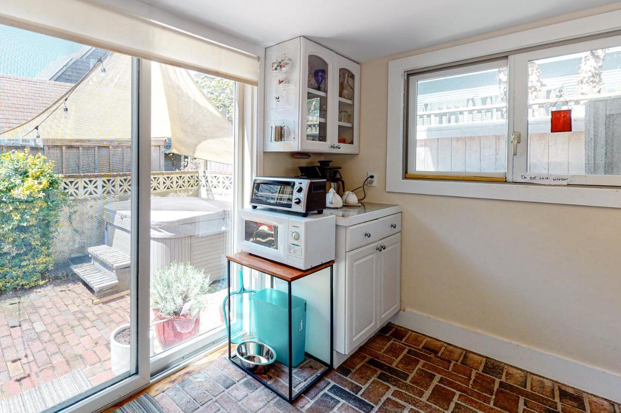 Apartamento Toast Of P-Town Provincetown Exterior foto